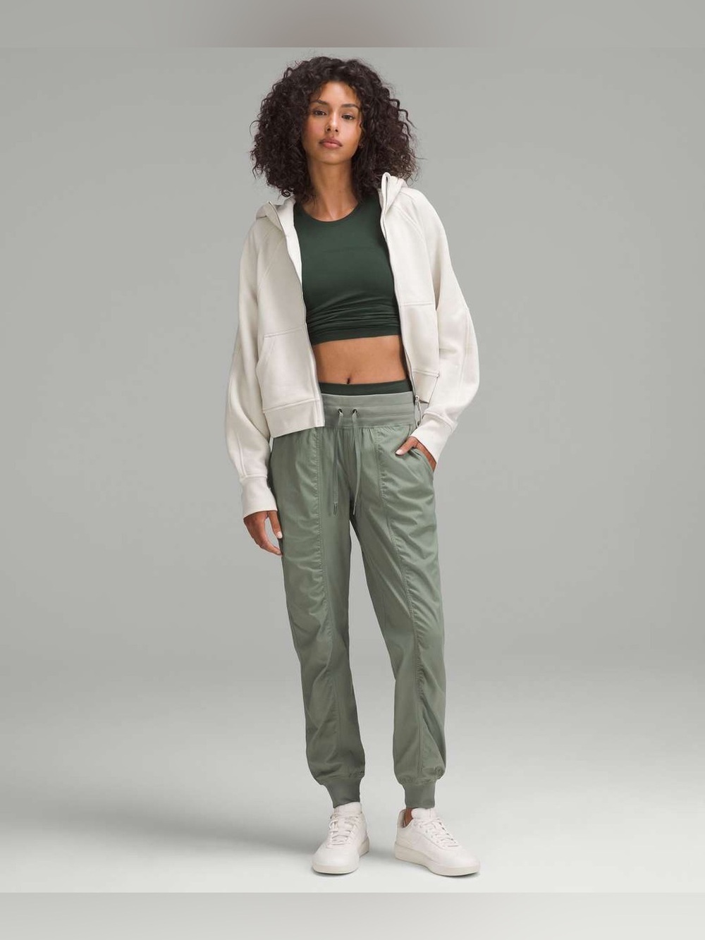 Lululemon Dance Studio Mid-Rise Jogger Full Length
Grey Eucalyptus size 8